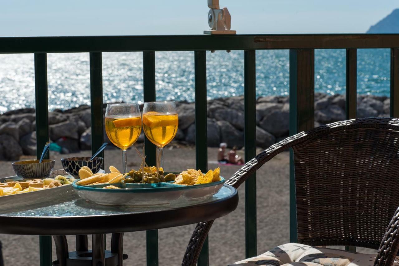 Dulce Mare Apartman Salerno Kültér fotó