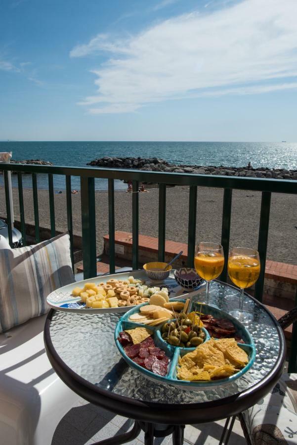 Dulce Mare Apartman Salerno Kültér fotó