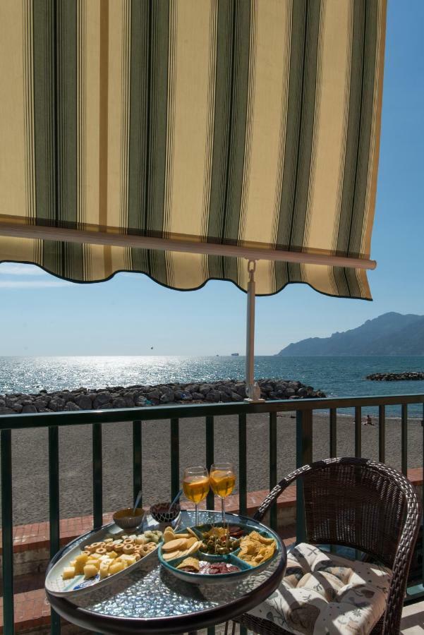 Dulce Mare Apartman Salerno Kültér fotó